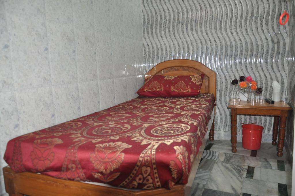 Hotel Pari Jalandhar Exterior photo